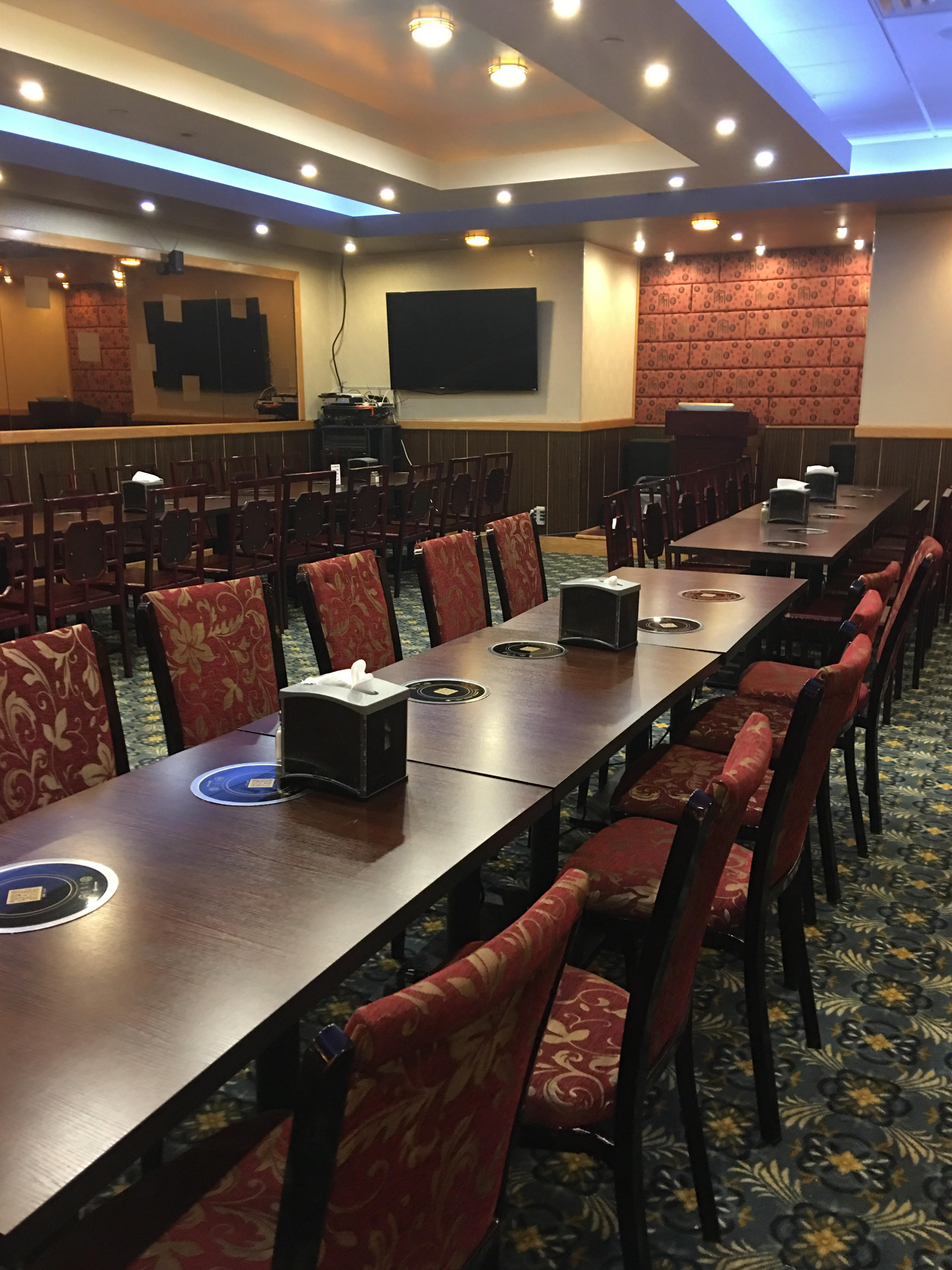 Private dining and banquet room